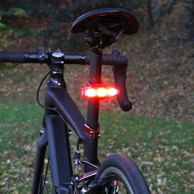 VIZ450 TL-LD820 REAR LIGHT - Cateye - Cobbled Climbs