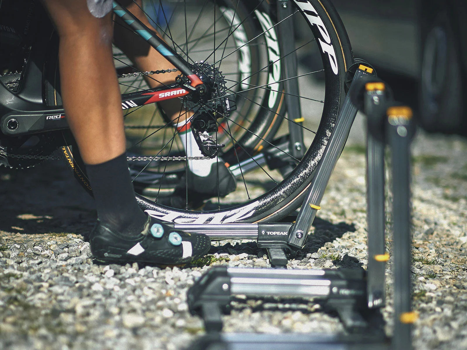 LINEUP DISPLAY STAND - Topeak - Cobbled Climbs