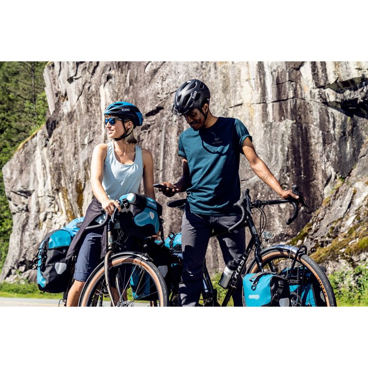 ULTIMATE SIX CLASSIC HANDLEBAR BAG – Ortlieb premium cycling Handlebar Bags in India from Cobbled Climbs