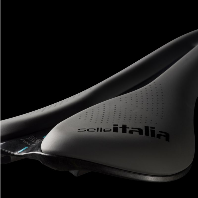 NOVUS BOOST EVO GRAVEL SUPERFLOW SADDLE